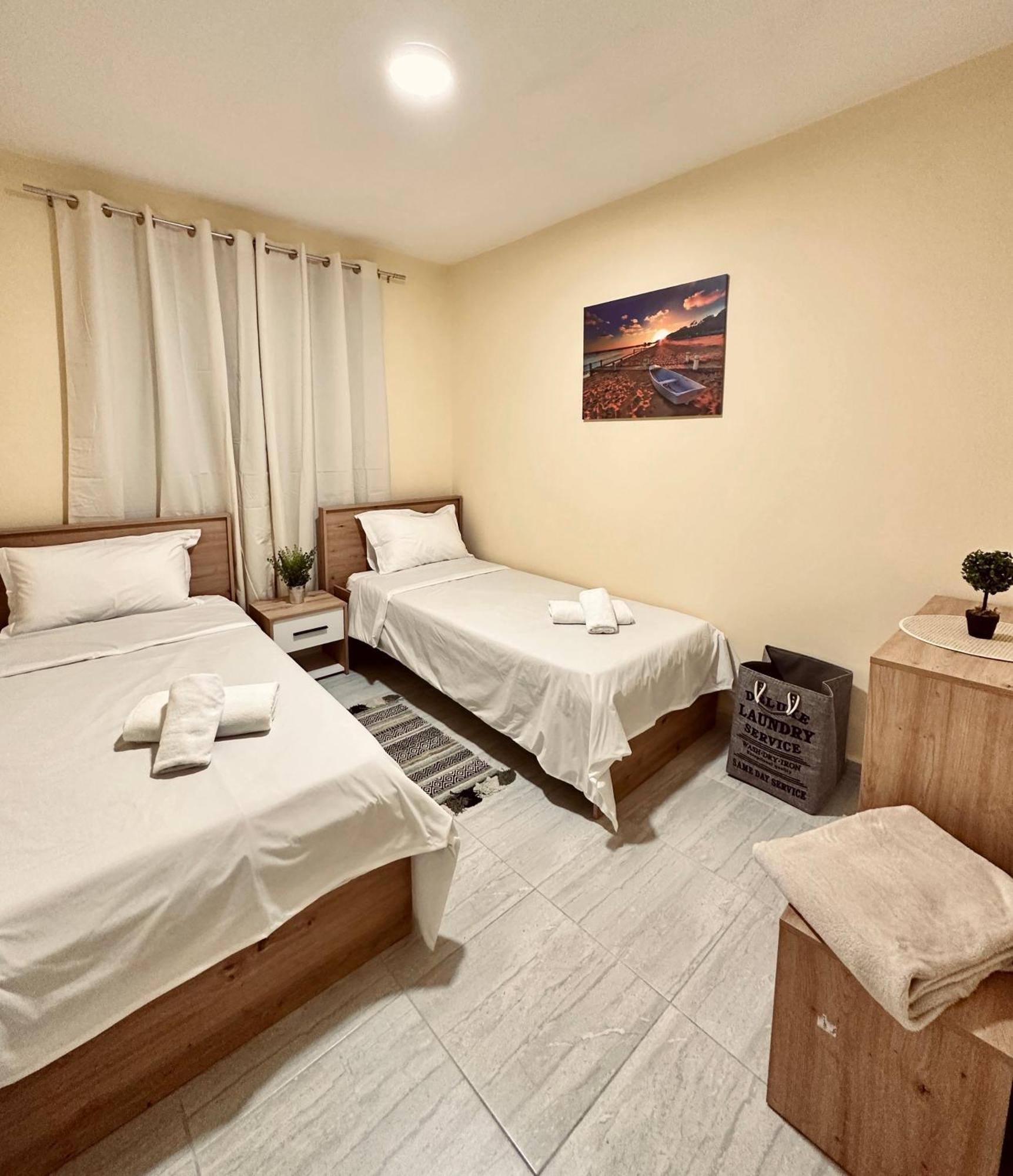 Urban Apartment In Blloku Tirana Extérieur photo